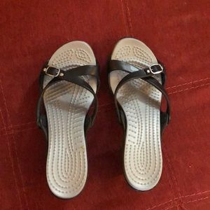 Size 10 black sandal